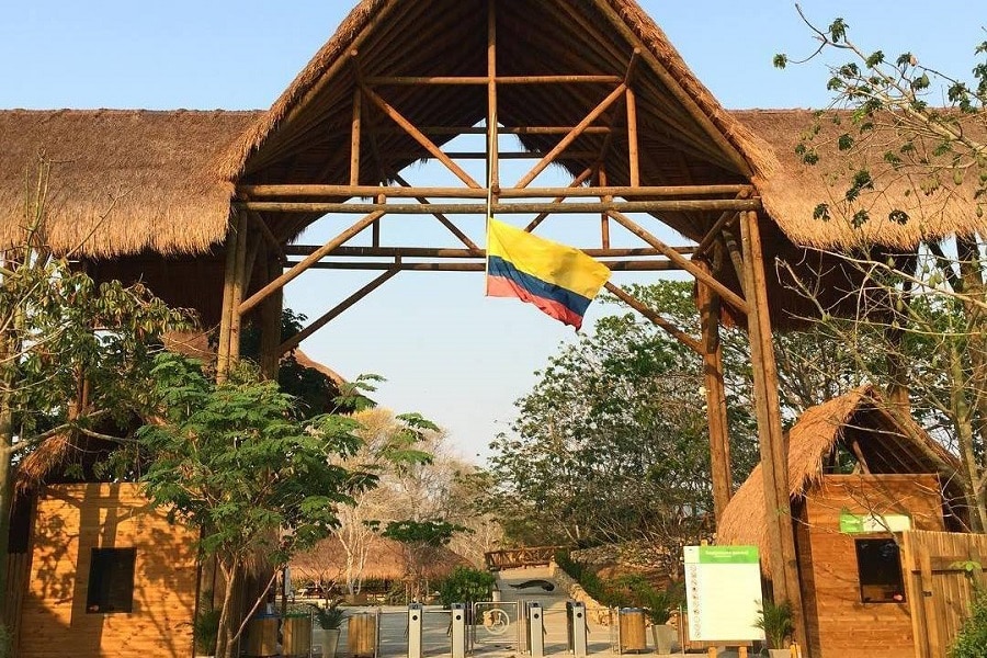 Playa blanca & national aviary 3